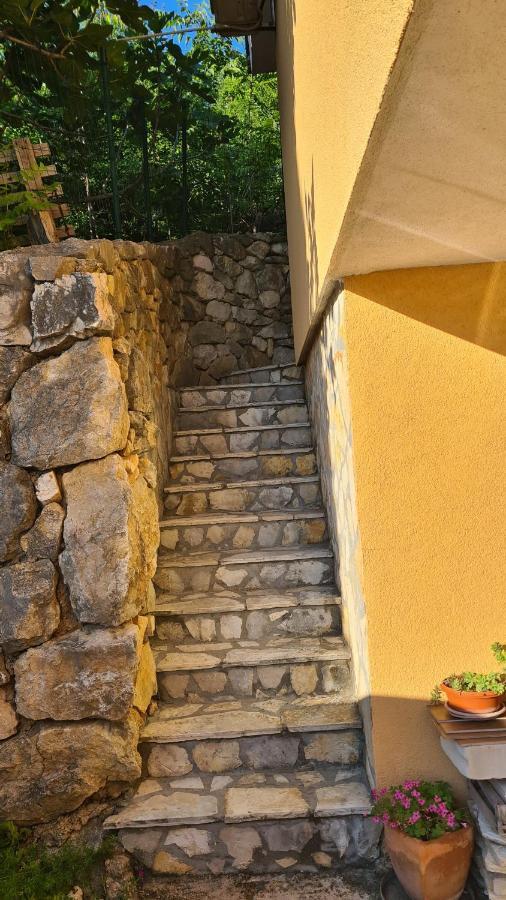 Studio Apartman Stara Baška 외부 사진
