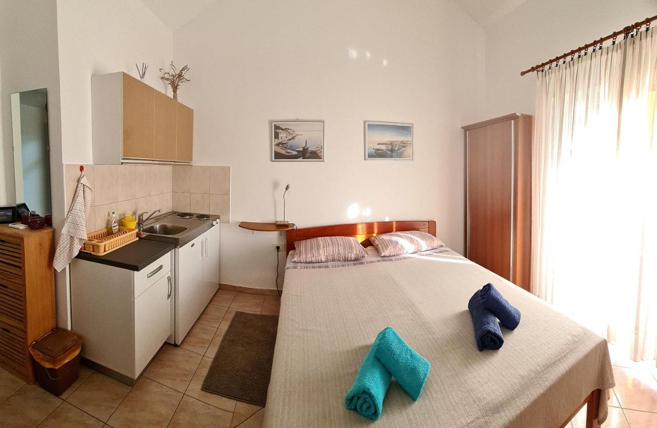 Studio Apartman Stara Baška 외부 사진