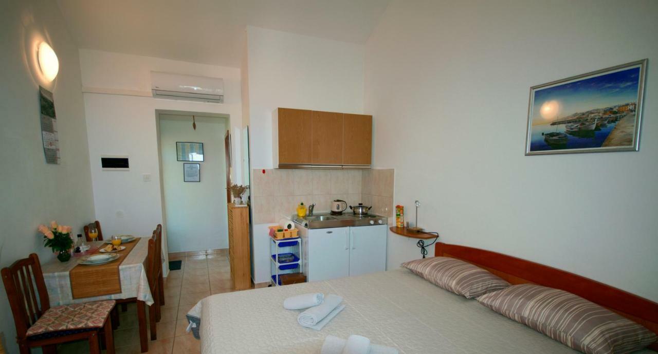 Studio Apartman Stara Baška 외부 사진